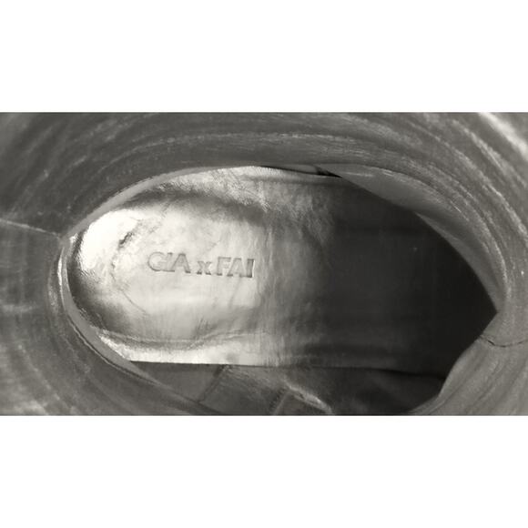 GIABORGHINI Parisi Silver High Heel Leather Boot - Picture 9 of 11